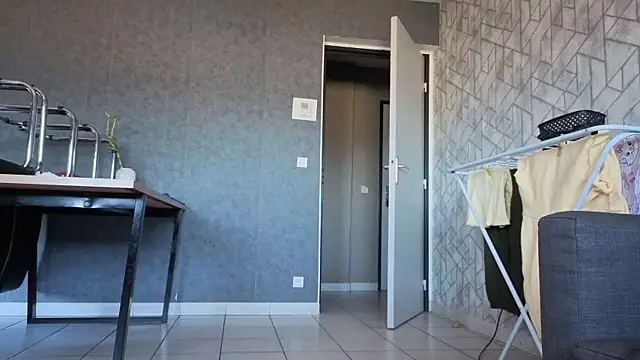 jennylovence: онлайн-секс-чат