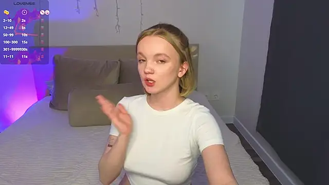 StellaBunny Adlı Modelin Canlı XXX Sohbeti