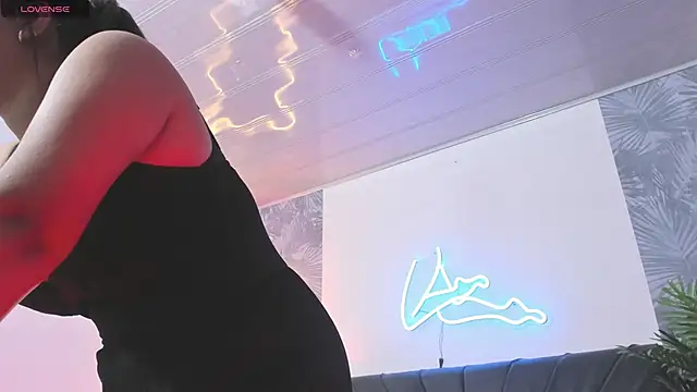 EVANGELIINE_TAY – Live XXX-chat