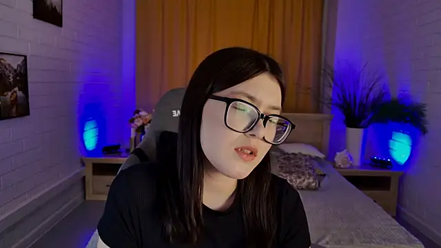 JennyGibson Adlı Modelin Canlı XXX Sohbeti