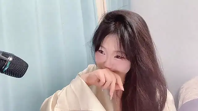 Lilababy00 – Live XXX-chat