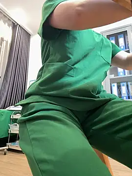 secretly_masturbating: διαδικτυακό σόου στην κάμερα