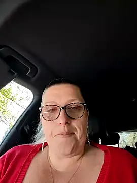 winniess40 Live XXX Chat