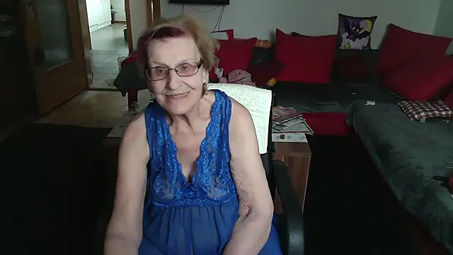 HeisseomaOriginal's Live XXX Chat