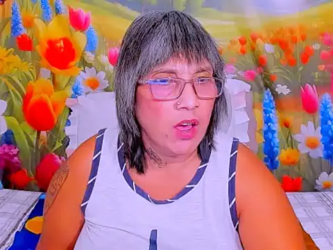 indianroxy Live XXX-chat