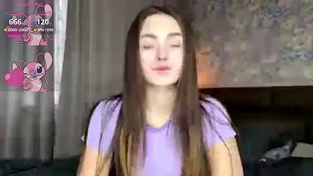 LoraDavi's Live XXX Chat