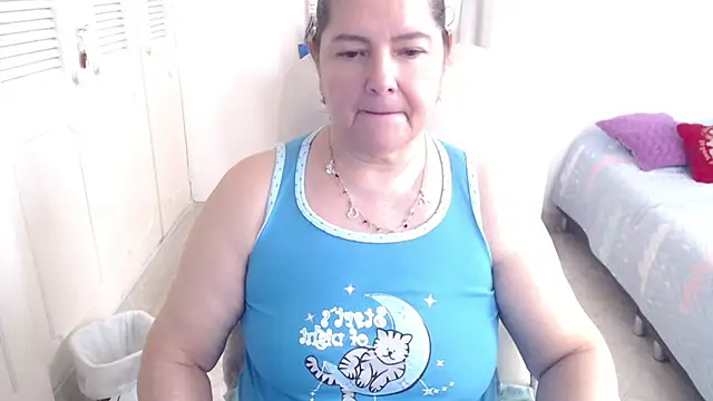 leonela_69's Live XXX Chat