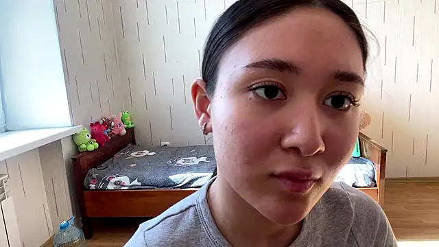 Онлайн чат XXX YourMiIa