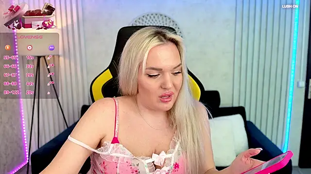 XXX chat uživo modela MissyMartinez