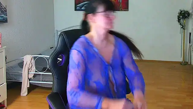 XXX chat uživo modela Sylly