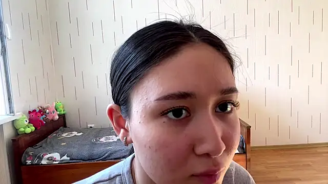 XXX chat uživo modela YourMiIa