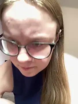 _CherryBloom_ Chat XXX live