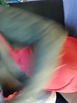 XXX_harna élő XXX-chatje