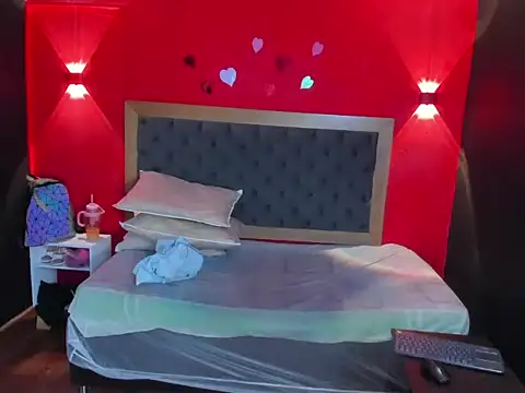 YayaHilton – Live XXX-chat