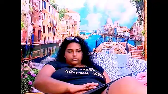 Indianfairy99's Live XXX Chat