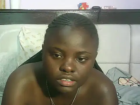 Chat XXX ao vivo de Inaya_Kiara