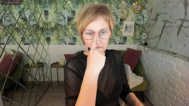 Chat XXX ao vivo de Paris_Cherry