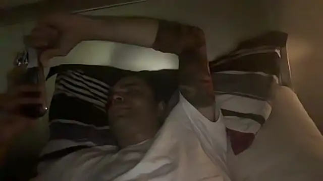 KungFuPanda001 élő XXX-chatje