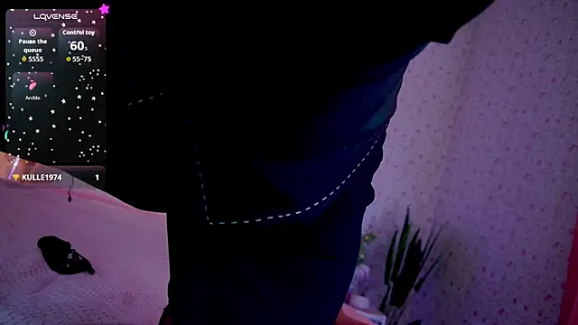 KiraRoxx Live XXX-chat