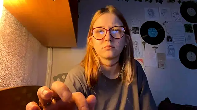 Chat +18 de LaureenVielma ao vivo