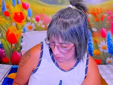 دردشة indianroxy الجنسية المباشرة