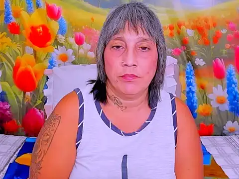 indianroxy: онлайн-секс-чат