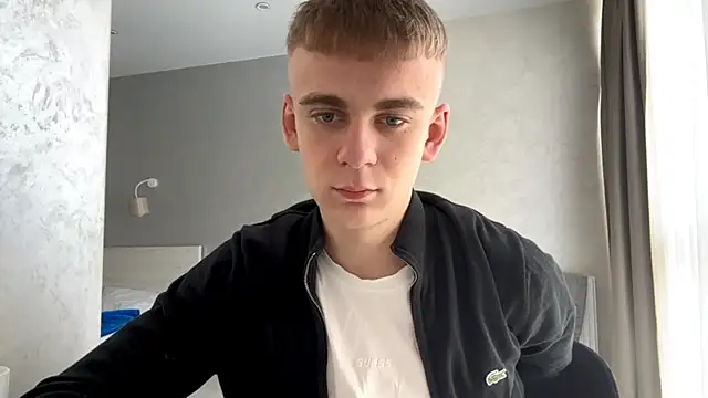 แชท XXX สดของ SoloFury