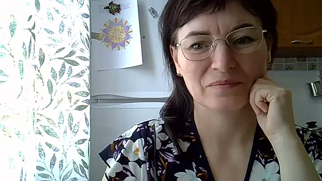 Krystal_82 – Naživo XXX chat