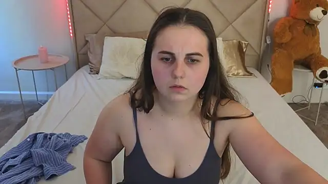 Show de MikaFoxy na webcam