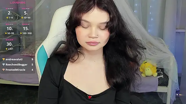 EmilyChaves élő XXX-chatje