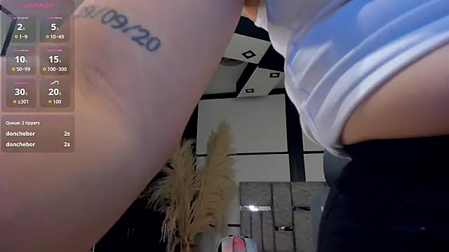 SamaraAnders_ Adlı Modelin Canlı XXX Sohbeti