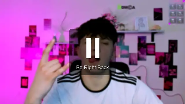 travis_wolf_ Chat XXX live