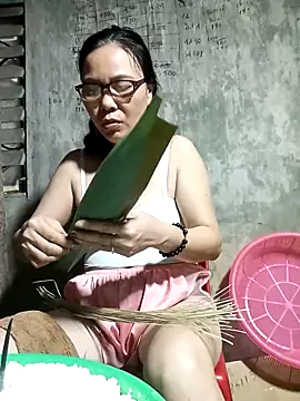 Nuna_689 网络视讯表演