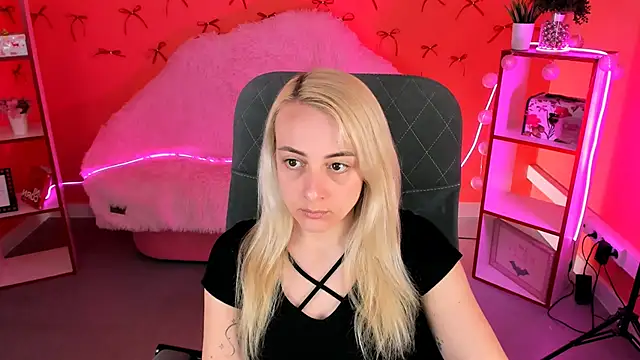 CarolMoor Chat XXX live