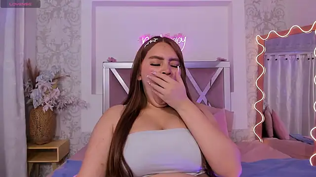 SABRIINA_TAY: онлайн-секс-чат