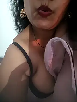 Nyra-23's Webcam Show