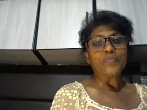 MsAttitude: απευθείας συνομιλία ΧΧΧ