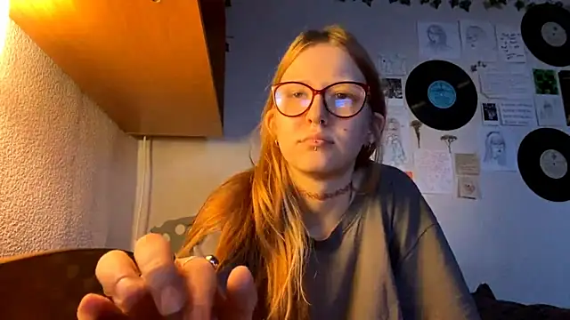 XXX chat uživo modela LaureenVielma