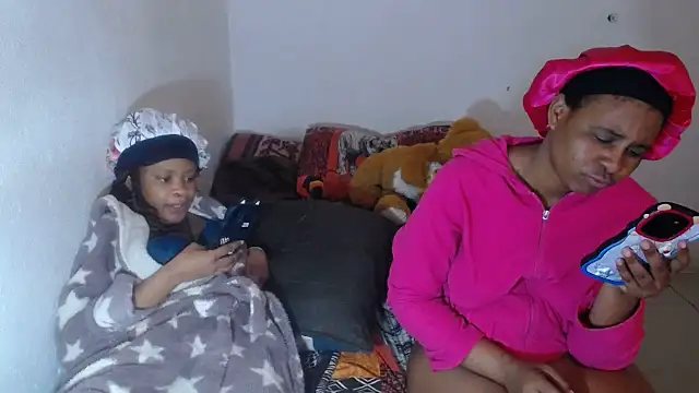 EbonyEssence's Webcam Show