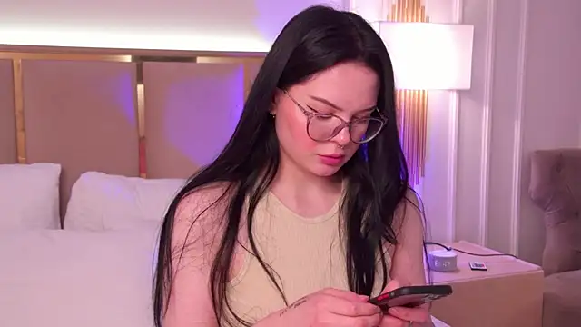 CindyMiln Live XXX chat