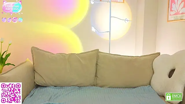 OliviaKis_ Chat XXX in diretta