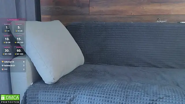 EmilieLongのライブXXXチャット