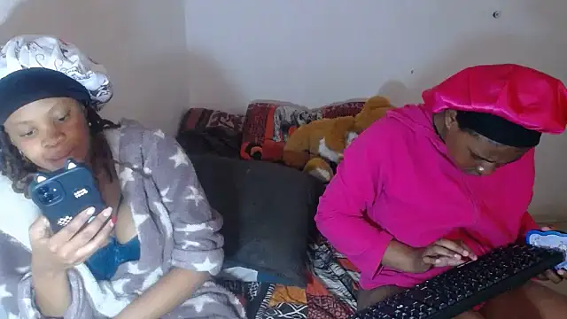 EbonyEssence Pertunjukan Webcam