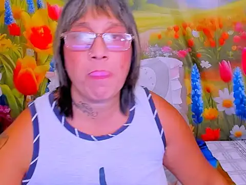 indianroxy élő XXX-chatje