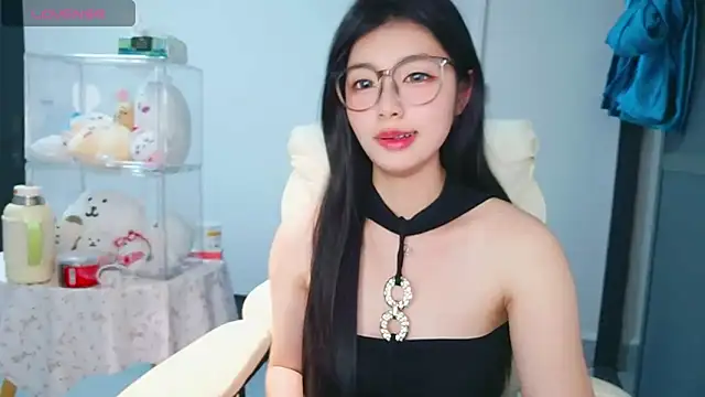 Chat XXX ao vivo de -XiaoYu-777