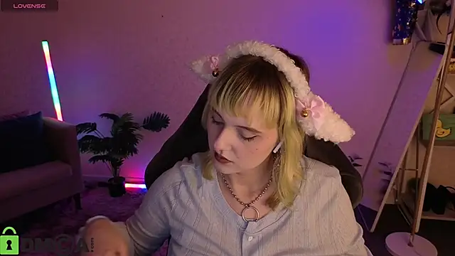 Roziett_Belle: онлайн-секс-чат