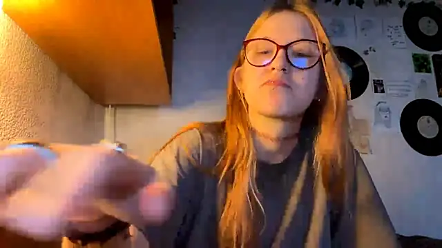 แชท XXX สดของ LaureenVielma