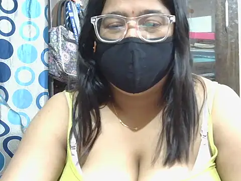 Fuckpussylickass Adl ı Modelin Canlı XXX Sohbeti