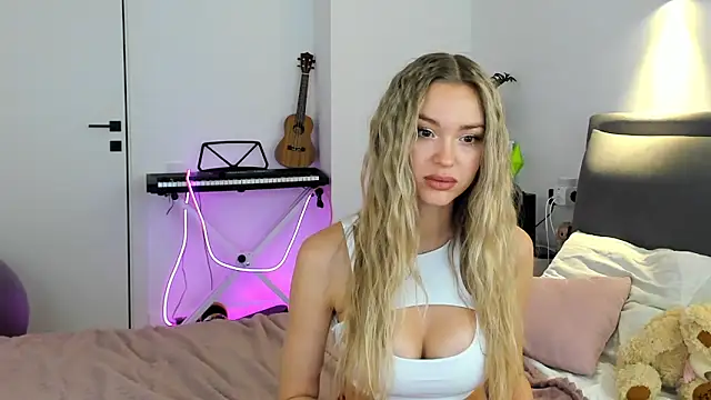 Kelly__Gray Chat XXX in diretta