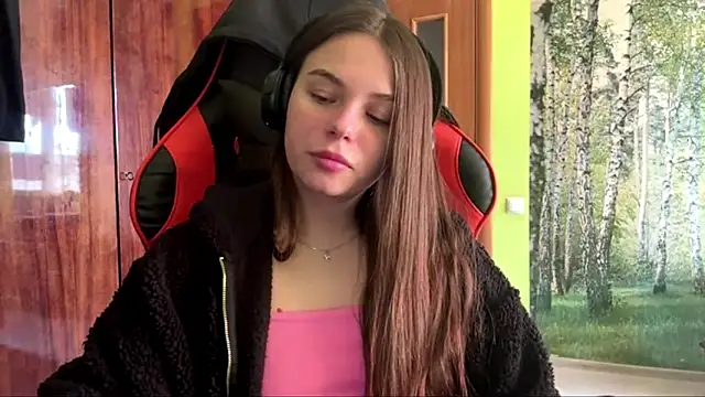 ThedaStrevell: онлайн-секс-чат